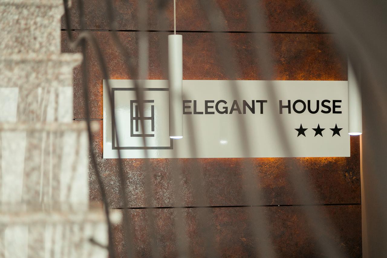 Elegant House Hotel Făgăraş Eksteriør billede